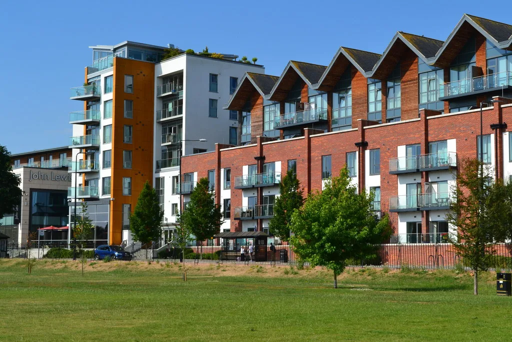 Newbury house prices: £335,000 median, £790k Bucklebury